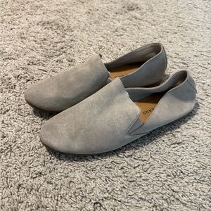 Lucky Brand Women's Gray Flats Size 9